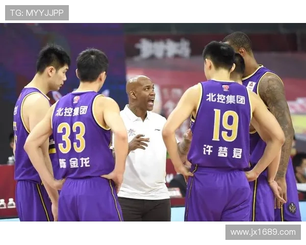 北京篮球队在邀请赛中的节奏表现分析与战术解读